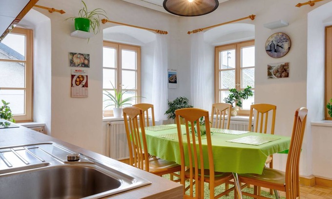 Ulrichsberg Apartamento | Charming Apartment in Ulrichsberg with Sauna