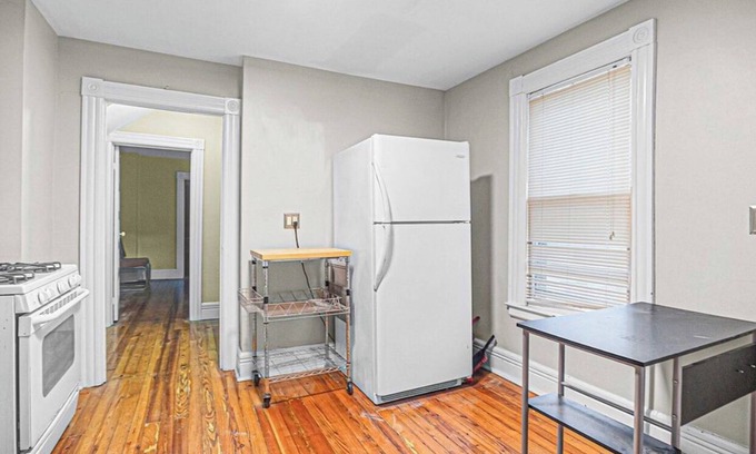 Village of New York Mills Apartamento | Charming apartment with AC in lovely New York Mills