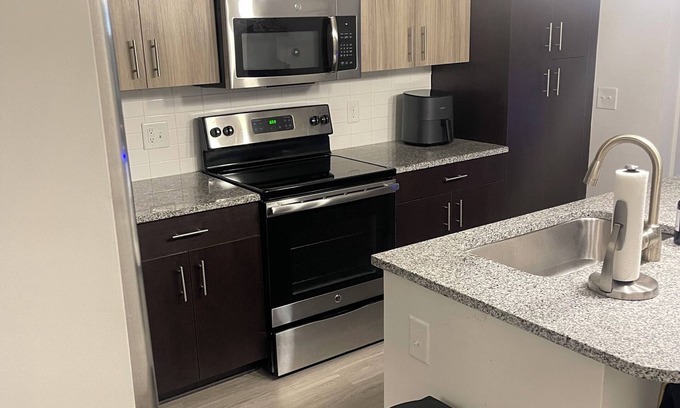 Peoplestown Apartamento | Charming Apartment Perfect Blend of Comfort and Convenience