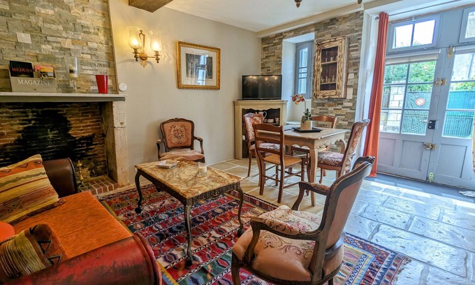 Le Blanc Apartamento | Apartamento céntrico en Le Blanc cerca del castillo, ideal para explorar Berry