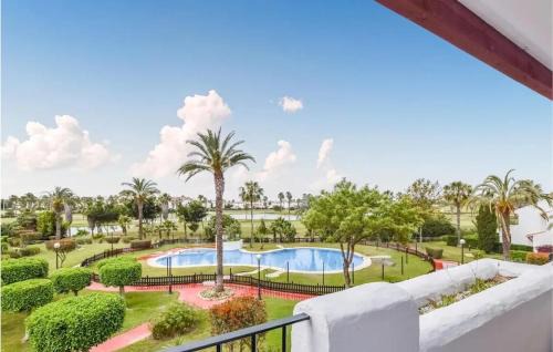 Rota Apartamento | Charming Apartment in Rota with Garden and Lake Views, 81 m²