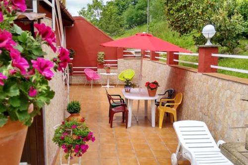 Villamayor Apartamento | Charming apartment in Villamayor 74 m² with mountain view