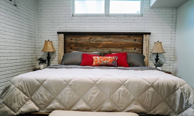Moorhead Casa | Charming Apartment near Downtown Fargo Moorhead