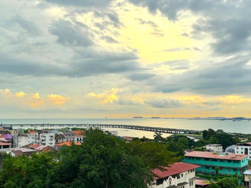 Santa Ana Apartamento | Charming Apt with Ocean View in Santa Ana Casco