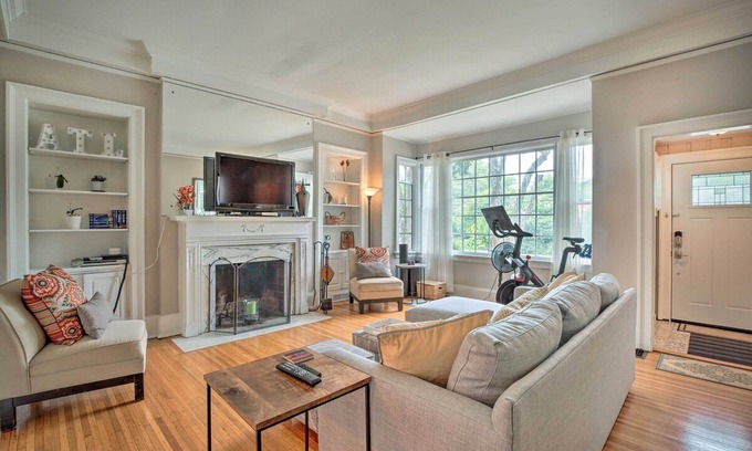 Morningside-Lenox Park Apartamento | Charming Atlanta Bungalow Apartment - Walk to Piedmont Park!