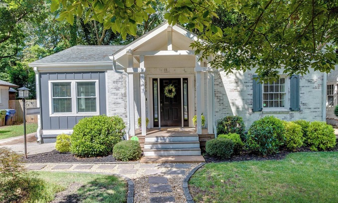 Sylvan Hills Casa | Charming Atlanta Vacation Rental w/ Private Patio!
