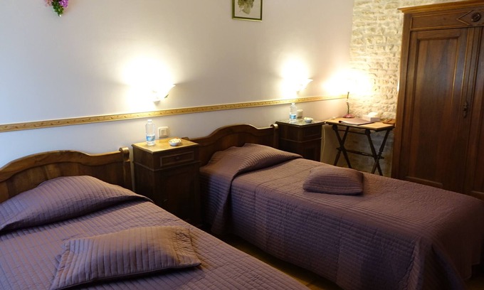 Andilly Casa | ENCANTADOR B & B a las puertas de La Rochelle y Marais Poitevin