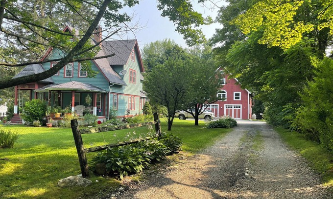 Norfolk Casa | Charming barn style house in historic village center