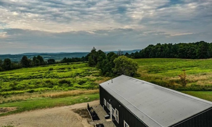 Jamestown Casa | Charming Barndominium in Jamestown, NY