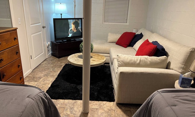 Alpharetta Apartamento | Charming Basement Studio Oasis!