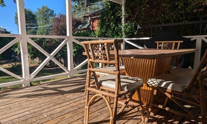 Bathurst Casa | Charming Bathurst Bungalow on Leafy Street