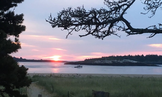 Phippsburg Cabaña | Frente a la playa Cottage con Encanto