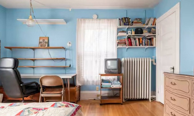Aspinwall Hill Casa | Charming bedroom in Victorian house in cool Brookline with WiFi