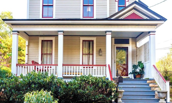 Jefferson Park Casa | Charming Blue Room studio in a house with AC and WiFi in enjoyable Atlanta