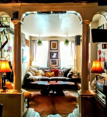Dickinson Narrows Casa | Charming Bohemian Rental