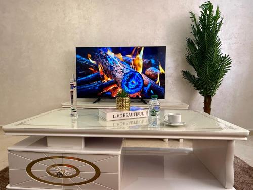 La Ville Haute Apartamento | Charming Bright Flat in Historic La Ville Haut