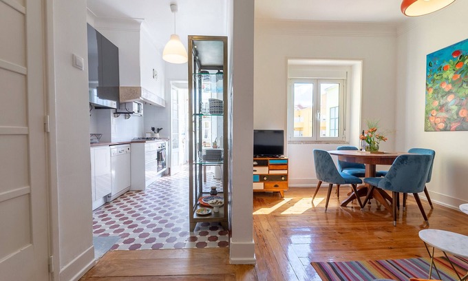 Alcantara Apartamento | Charming & Bright Apartment - Arty Belém