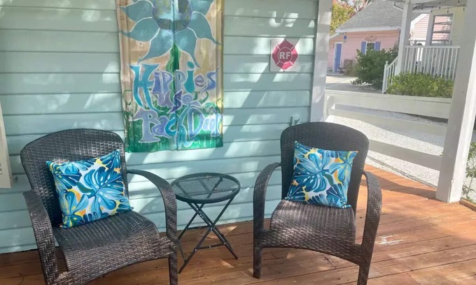 Dunedin Casa | Charming Bungalow Downtown