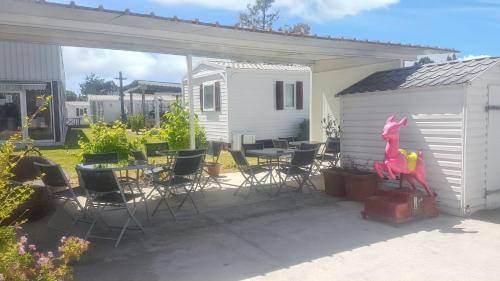 Burinhosa Casa | Charming Bungalow in Pataias with Shared Pool