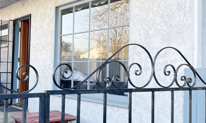 Ramona Casa | Charming Bungalow in-town Ramona