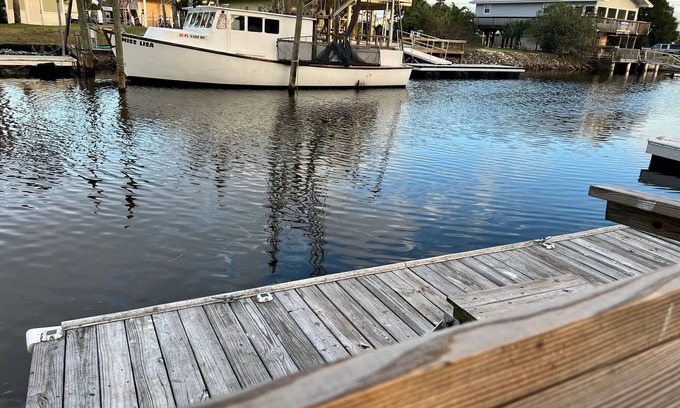 Keaton Beach Casa | Charming bungalow on the main canal and NO stairs