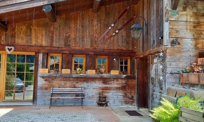 Entremont Chalet De Esquí | Charming chalet with fireplace 10 minutes from Grand Bornand and La Clusaz