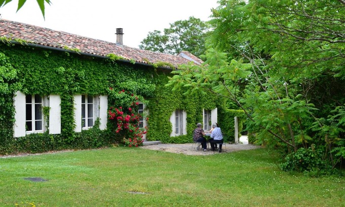 Lignieres-Sonneville Cabaña | Casa rural Lignières-Ambleville-Lignières-Sonneville, 2 dormitorios, 4 personas