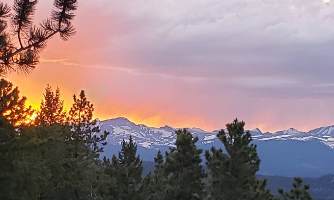 Coal Creek Cabina | Charming cabin with Continental Divide views for miles