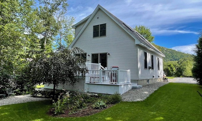 Camden Casa | Charming Camden Home in a quiet and convenient location