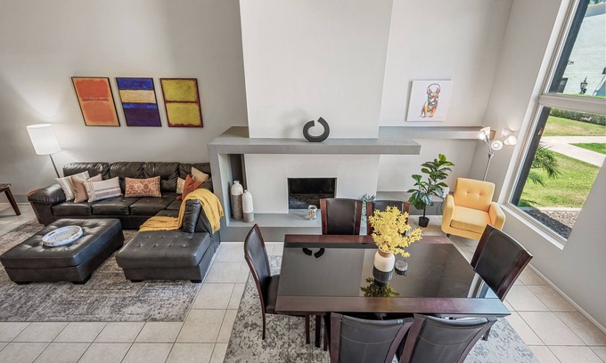 Entertainment District Casa | Charming Casa Camelback: 10-Min Walk to Old Town Scottsdale w/ Pool & Patio!