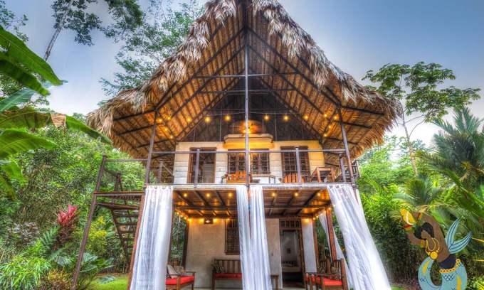 Puerto Viejo de Talamanca Chalet De Esquí | Casa Selah con FibraOp cerca de la playa!
