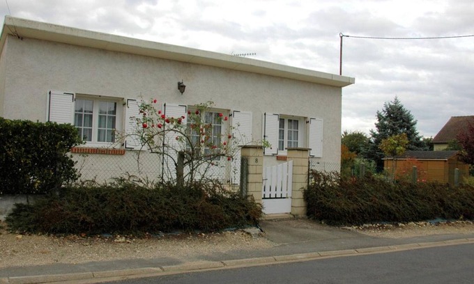 Huisseau-sur-Cosson Cabaña | Alquiler vacacional: Casa con jardín cerca de Chambord - 2 dormitorios, terraza, wifi y garaje