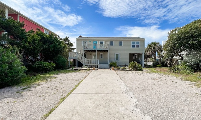 Emerald Isle Apartamento | charming coastal dog friendly apartment near the beach