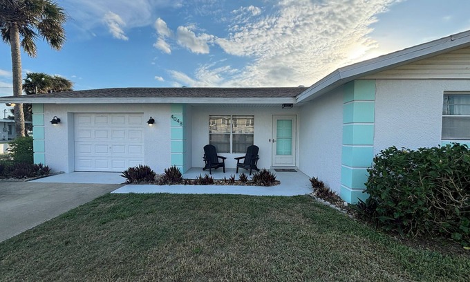 Port Orange Casa | Charming Coastal Retreat