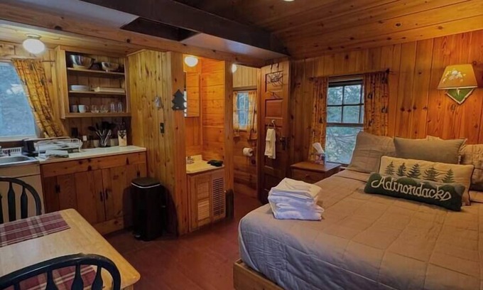 Lake Placid Cabina | Charming Colden Adirondack Cabin