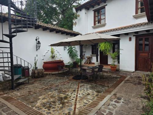 Antigua Guatemala Casa | Charming Colonial Villa Azotea