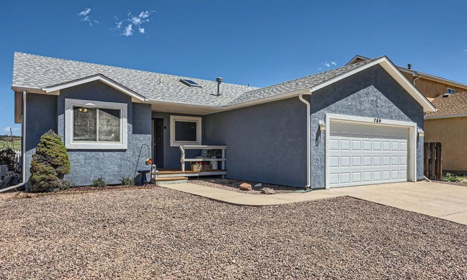 Monument Casa | Charming, Colorado Cozy, 3-bedroom house in Monument