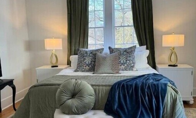 Columbia Casa | Charming Columbia Retreat ~ 2 bedroom\2 bath ~ Monthly Stays Welcome