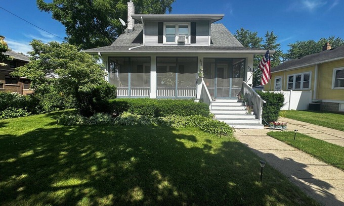 Oshkosh Casa | Charming, comfortable home in the heart of Oshkosh, WI for EAA Week