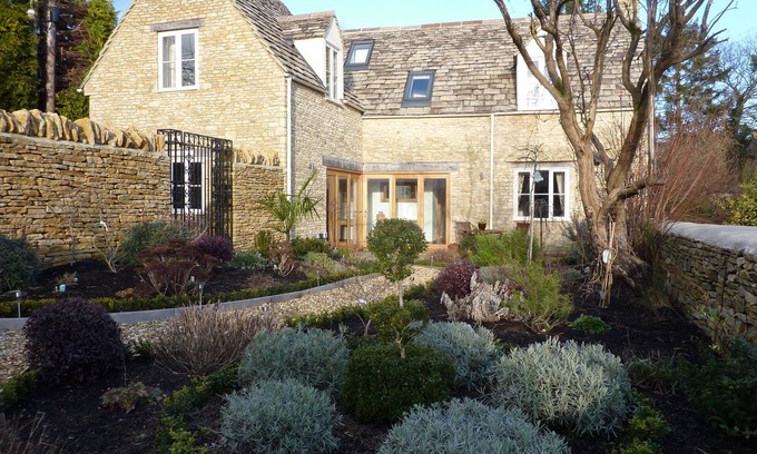 Sherston Casa | Encantadora cabaña de piedra de Cotswold con 3 habitaciones grandes con baño y bonito jardín