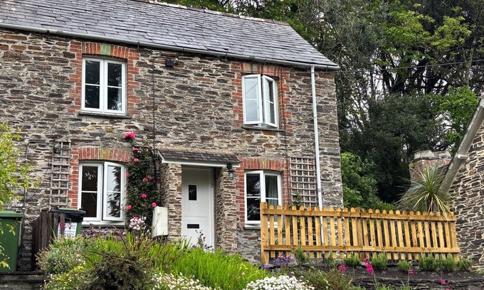 Little Petherick Cabaña | Charming cottage near Padstow.