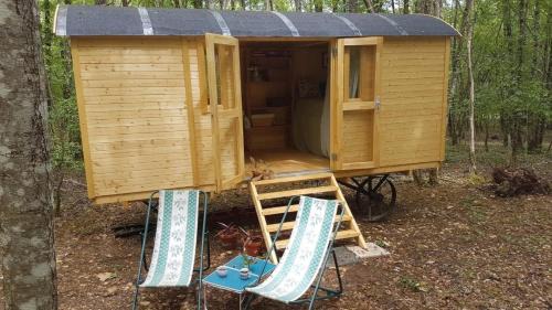 Sougeres-en-Puisaye Casa | Charming Cottage in Chauminet