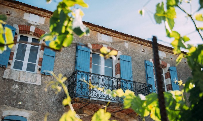Le Boulve Casa | Encantadora cabaña / cabaña ecuestre para 2 a 6 personas en un pueblo de carácter