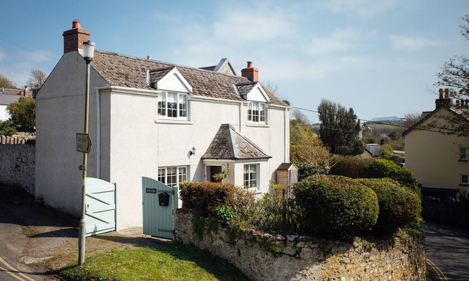 Manorbier Cabaña | Cottage con Encanto, 5 minutos a pie de la playa, pases gratuitos para el castillo
