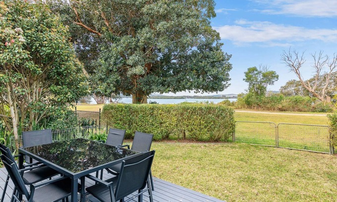 Woy Woy Casa | Charming Cottage by the Water Pet Friendly WoyWoy