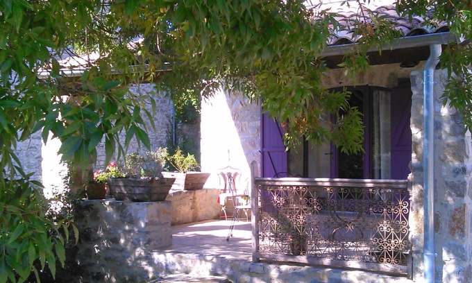 Brujas Casa | Encantadora casa de campo en el sur de Ardèche