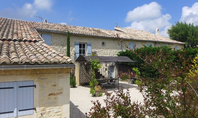 Clansayes Cabaña | Gite le lavandin, en una granja tranquila, piscina