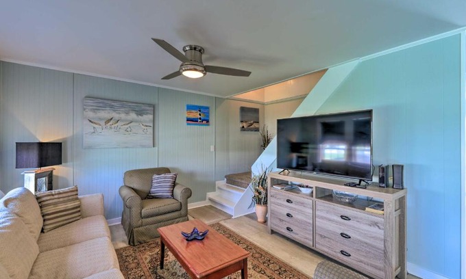 Atlantic Beach Casa | Charming Cottage Less Than half Mile to Atlantic Beach!