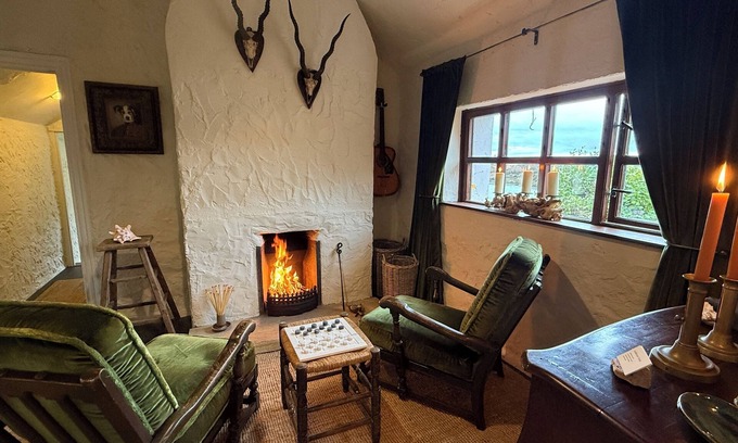 Bunbeg Casa | Charming Cottage on Bunbeg Harbor in Donegal