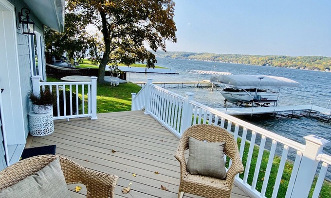 Livonia Center Casa | Charming cottage on Conesus Lake